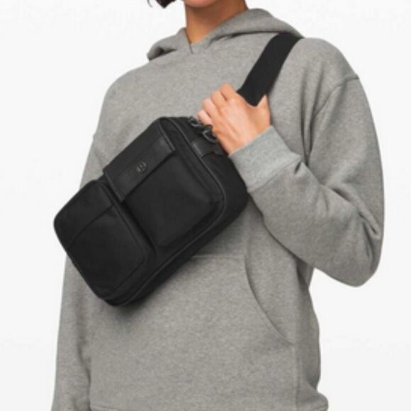 LULULEMON Now and Always Hip Pack 4L NEW Black Fanny Bag - Picture 1 of 7